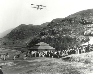 Hawaii's First Airplane Flight